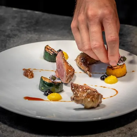 Auberge de Clochemerle - Spa&Restaurant gastronomique étoilé Vaux-en-Beaujolais