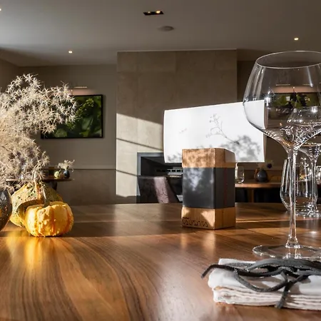 Auberge de Clochemerle - Spa&Restaurant gastronomique étoilé Vaux-en-Beaujolais