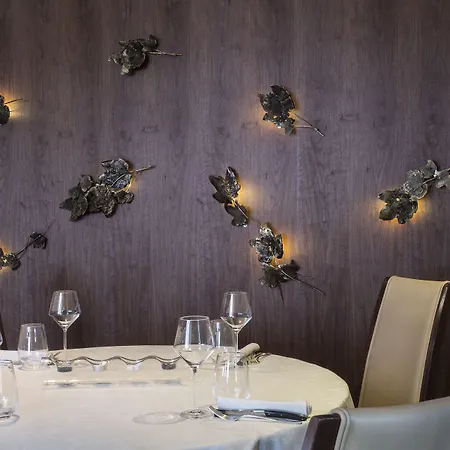 Auberge de Clochemerle - Spa&Restaurant gastronomique étoilé Vaux-en-Beaujolais