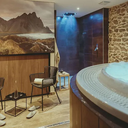 Hotel Auberge de Clochemerle - Spa&Restaurant gastronomique étoilé 3*