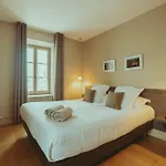 De Clochemerle - & Restaurant Gastronomique Etoile Hotel 3*
