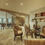 Hotel De Clochemerle - & Restaurant Gastronomique Etoile