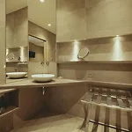 Hotel De Clochemerle - & Restaurant Gastronomique Etoile
