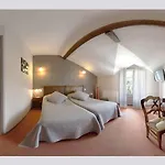 Hotel De Clochemerle - & Restaurant Gastronomique Etoile