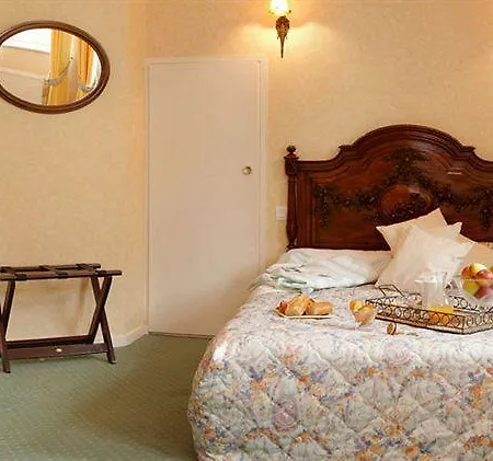 De Clochemerle, Privatif & Restaurant Gastronomique 3* Vaux-en-Beaujolais