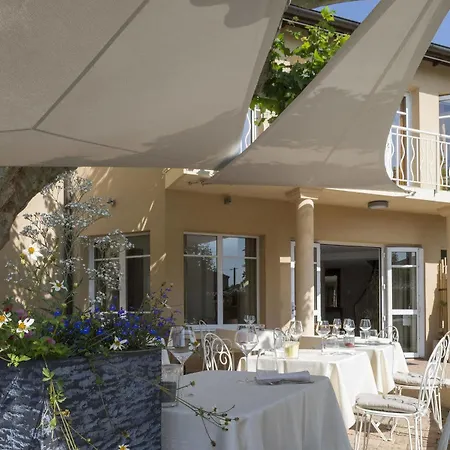 De Clochemerle, Privatif & Restaurant Gastronomique 3*